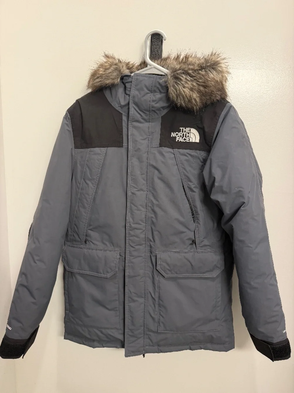 The North Face Men’s McMurdo Down Parka Gray Black Faux Fur Hood